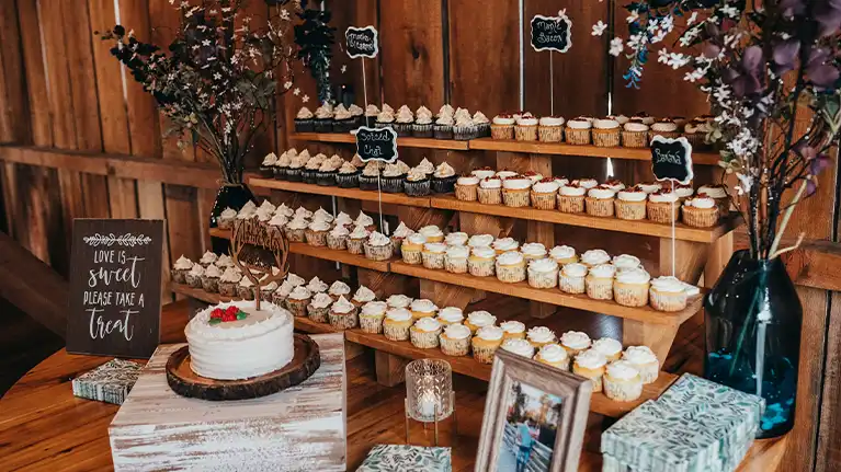 Country Reflections Wedding Barn & Venue