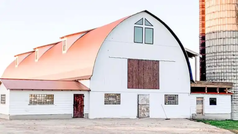 Bloemen Barn, LLC