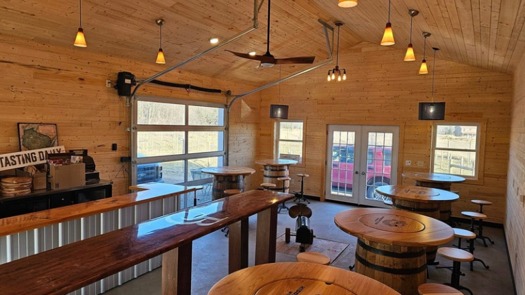 Two Bees A Bud Flower Farm 6