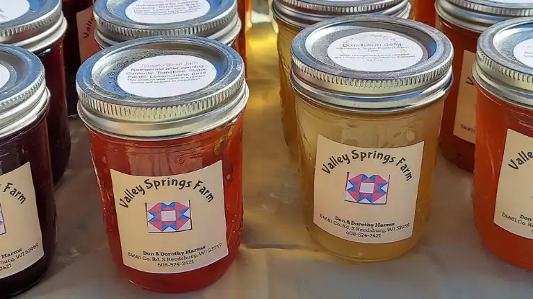 Valley Springs Farm Bed & Breakfast